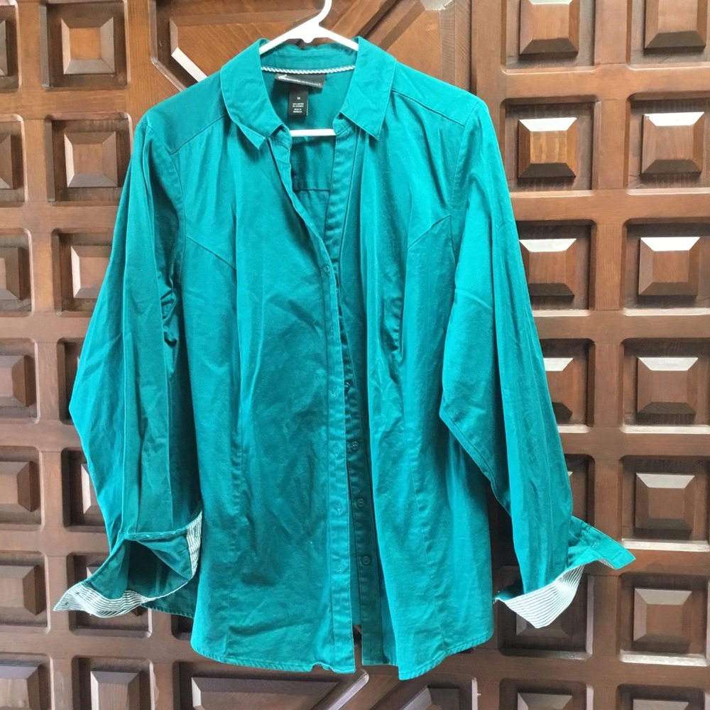 Lane Bryant green long sleeve shirt